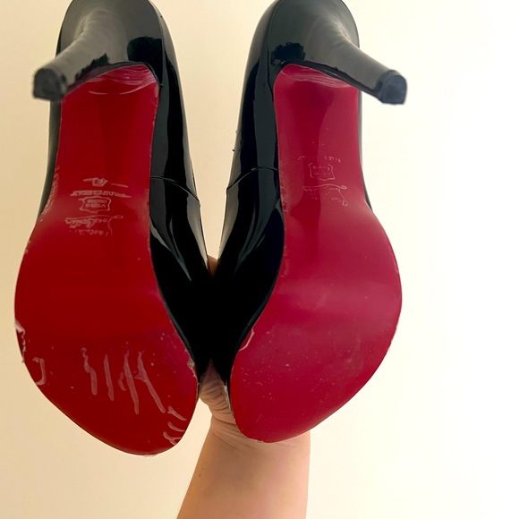 Christian Louboutin red bottoms - Picture 3 of 3